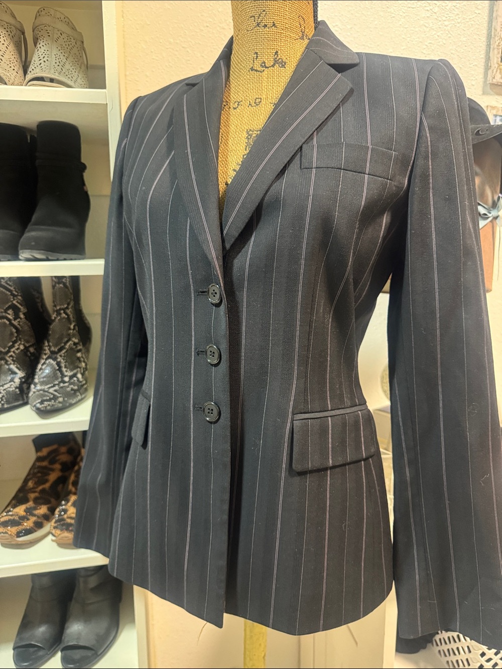 ANTONIO MELANI Black Pinstripe Tailored Blazer